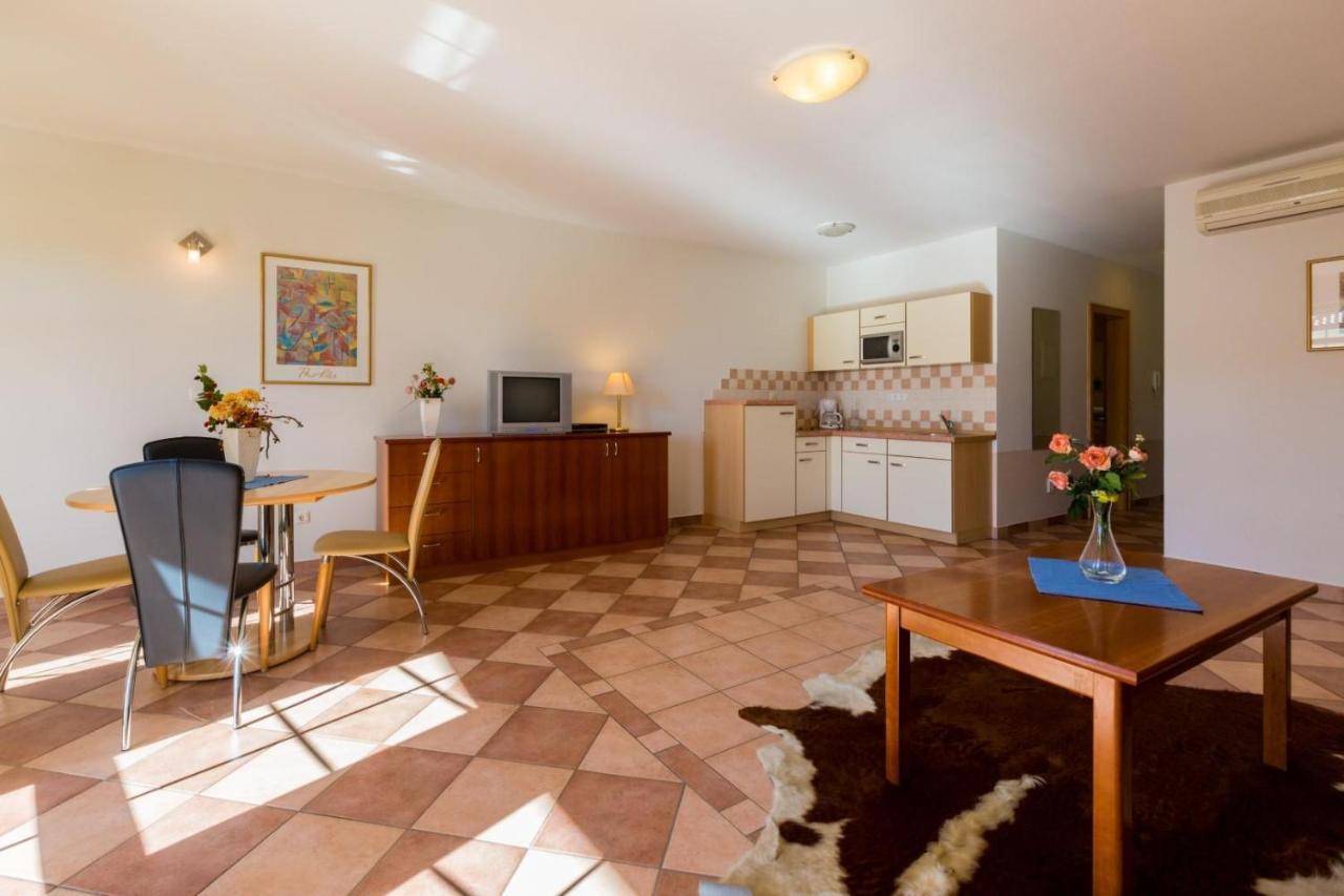 Villa Barbara Цриквениця Номер фото