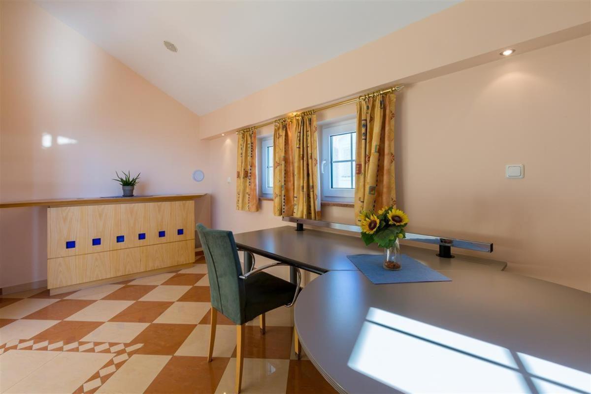 Villa Barbara Цриквениця Номер фото